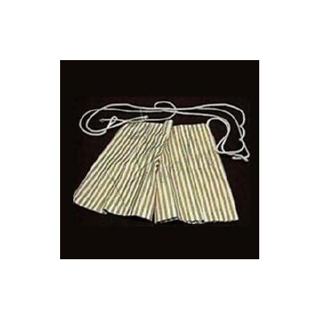 Short o Pantalones Cortos Afuera (Shorts Away)
