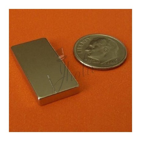 Imán de Neodimio en Bloque 25mm x 12mm x 3mm